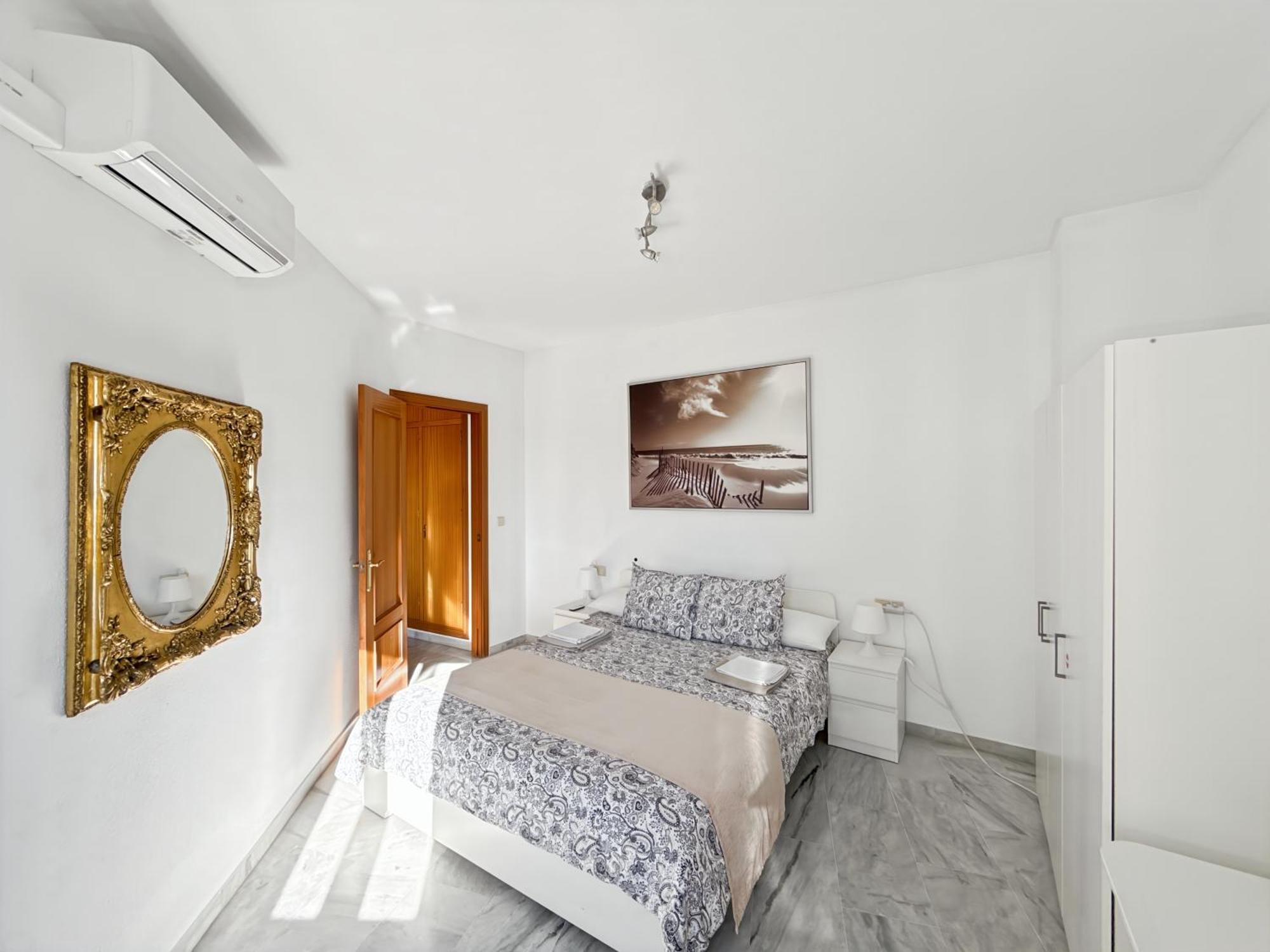 Exclusive Malaga Apartments With Cathedral Views And Auto Check-In Exterior foto